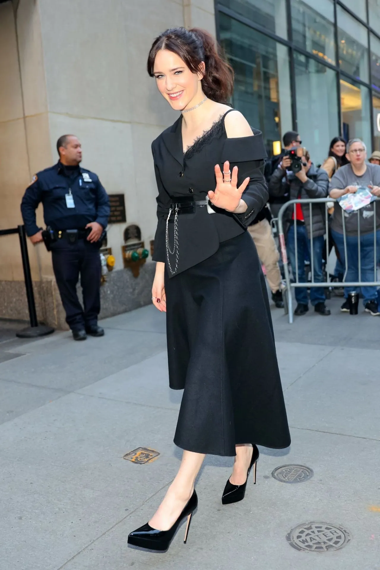 RACHEL BROSNAHAN AT ARRIVES AT THE TODAY SHOW IN NEW YORK CITY11